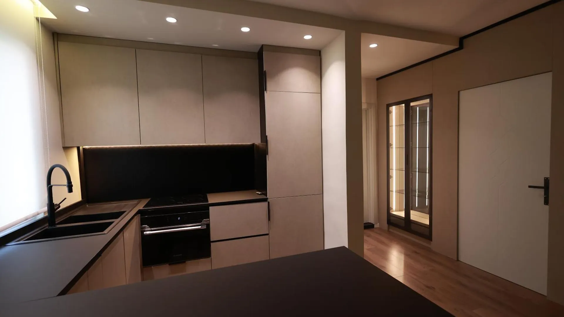 Luxury Apartment-Tirana Apartamento