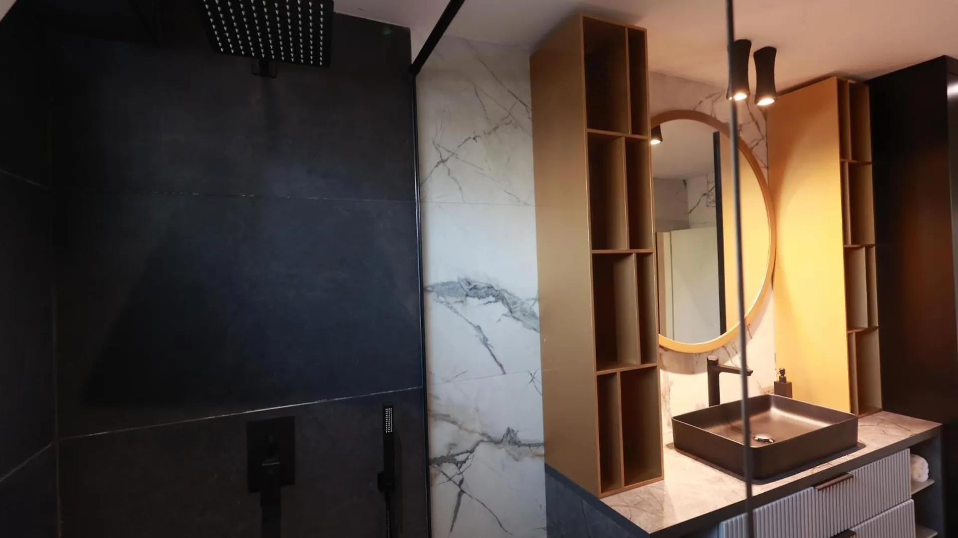 Luxury Apartment-Tirana Apartamento Tirana